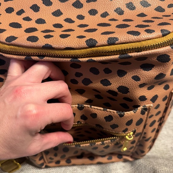 Fawn Design The Mini Spotted Convertible Backpack/Shoulder Diaper Bag EUC - Picture 5 of 16